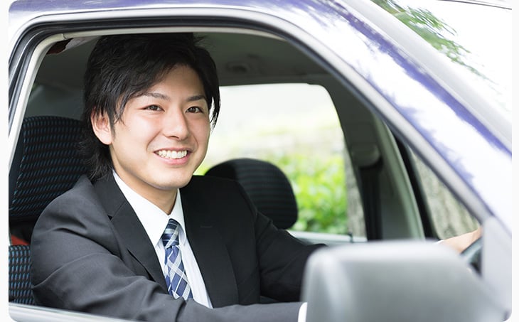 一括管理による工数削減、コストカットが実現